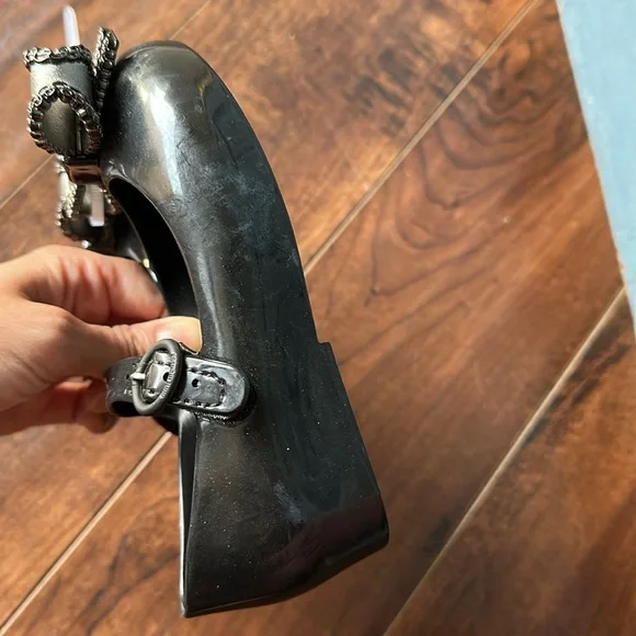 Mini Melissa Black Dress Shoes with Decorative silver bow - Picture 4 of 4